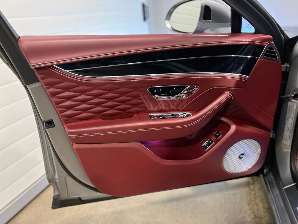 Bentley Flying Spur 6.0 W12 S First-Edition 635pk 2020 -Orig. NL-