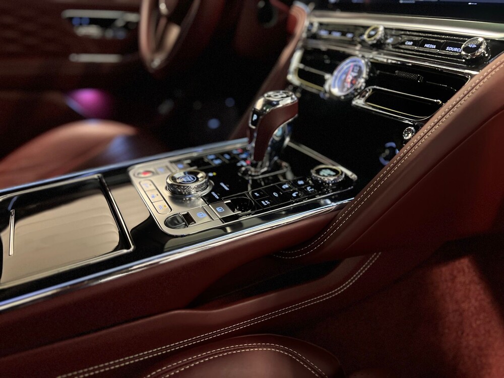 Bentley Flying Spur 6.0 W12 S First-Edition 635pk 2020 -Orig. NL-