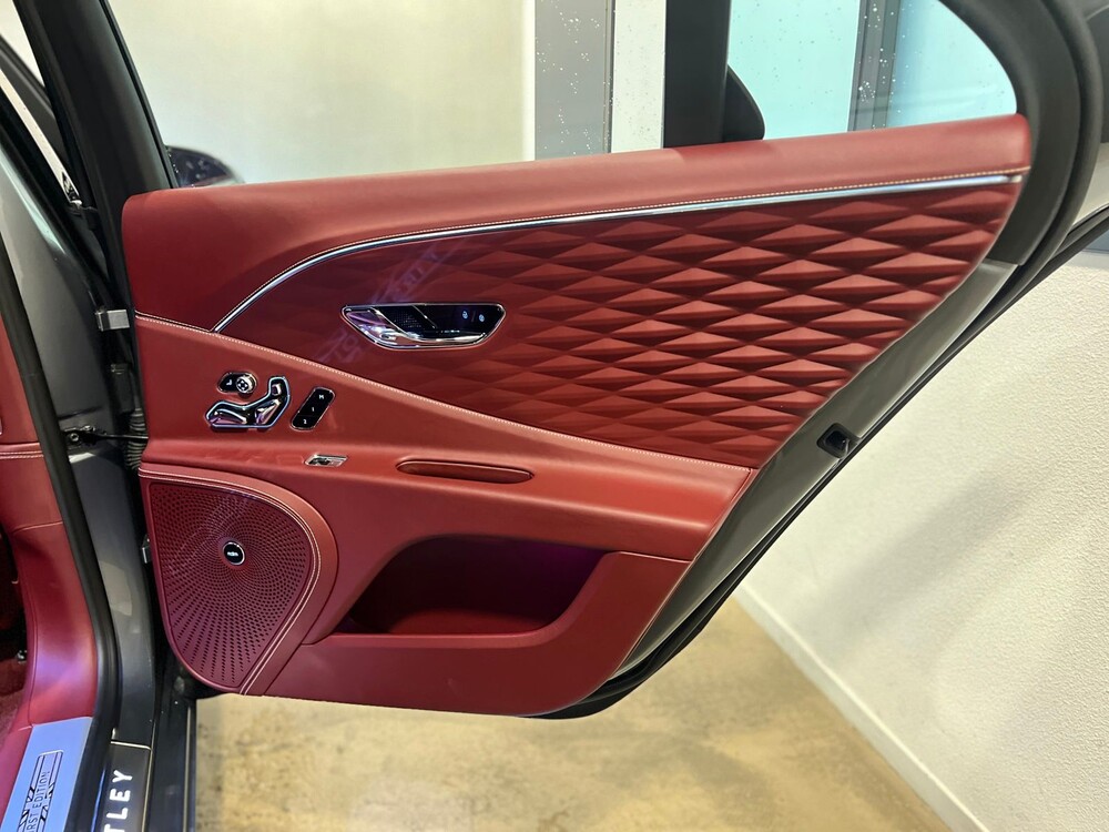 Bentley Flying Spur 6.0 W12 S First-Edition 635pk 2020 -Orig. NL-