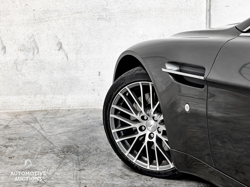 Aston Martin V8 Vantage 4.7 Sportshift 426pk 2009, 49-PRF-6