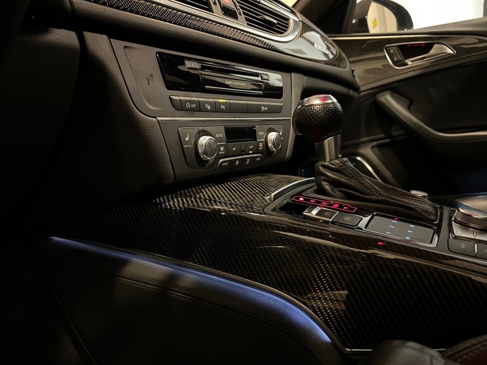 Audi RS6 4.0 TFSI V8 Quattro -MILLTEK- 560pk 2013 -CARBON-, 2-SKH-19