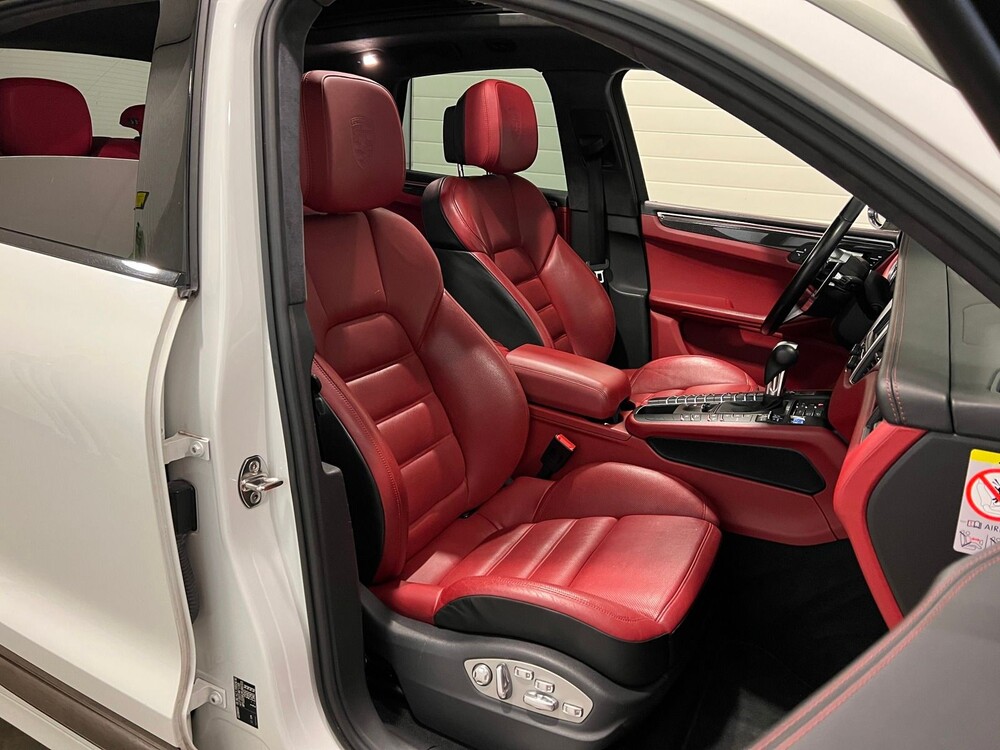 Porsche Macan Turbo 3.6 V6 400pk Sport-Design Sport-Chrono CARBON 2014, XF-975-G