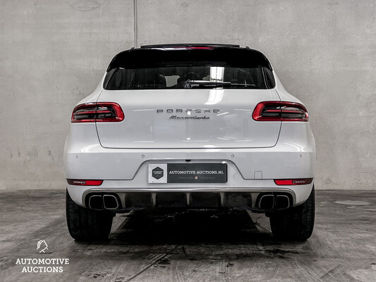 Porsche Macan Turbo 3.6 V6 400pk Sport-Design Sport-Chrono CARBON 2014, XF-975-G