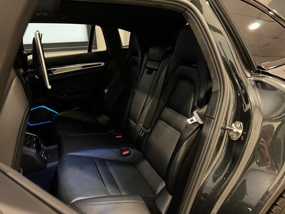 Porsche Panamera Sport Turismo Turbo S E-Hybrid 4.0 V8 680PS 2018 -orig. NL-, RP-882-P