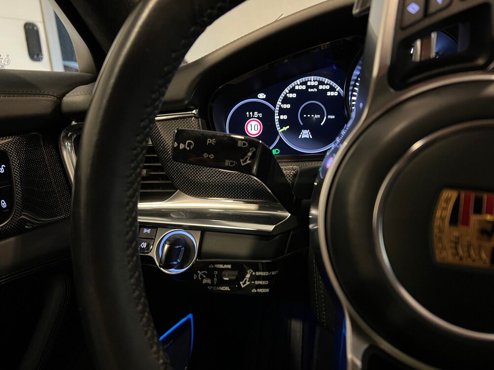 Porsche Panamera Sport Turismo Turbo S E-Hybrid 4.0 V8 680PS 2018 -orig. NL-, RP-882-P