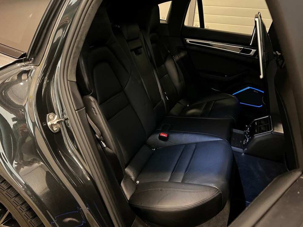 Porsche Panamera Sport Turismo Turbo S E-Hybrid 4.0 V8 680PS 2018 -orig. NL-, RP-882-P