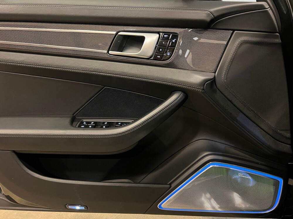 Porsche Panamera Sport Turismo Turbo S E-Hybrid 4.0 V8 680PS 2018 -orig. NL-, RP-882-P