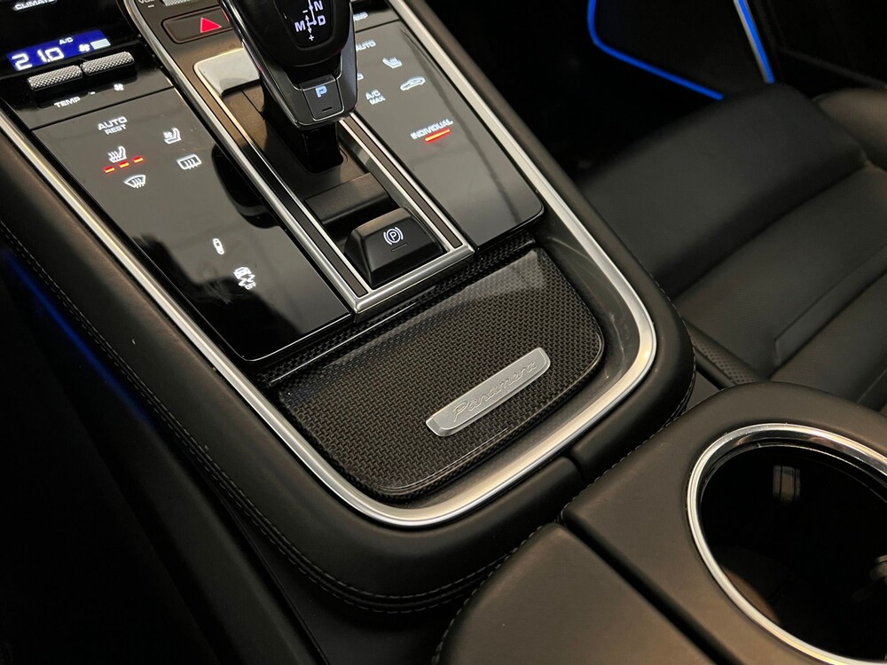 Porsche Panamera Sport Turismo Turbo S E-Hybrid 4.0 V8 680PS 2018 -orig. NL-, RP-882-P