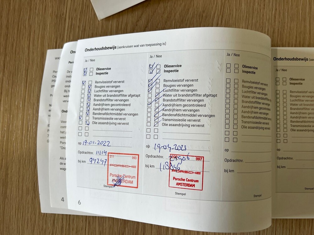 Porsche Panamera Sport Turismo Turbo S E-Hybrid 4.0 V8 680PS 2018 -orig. NL-, RP-882-P