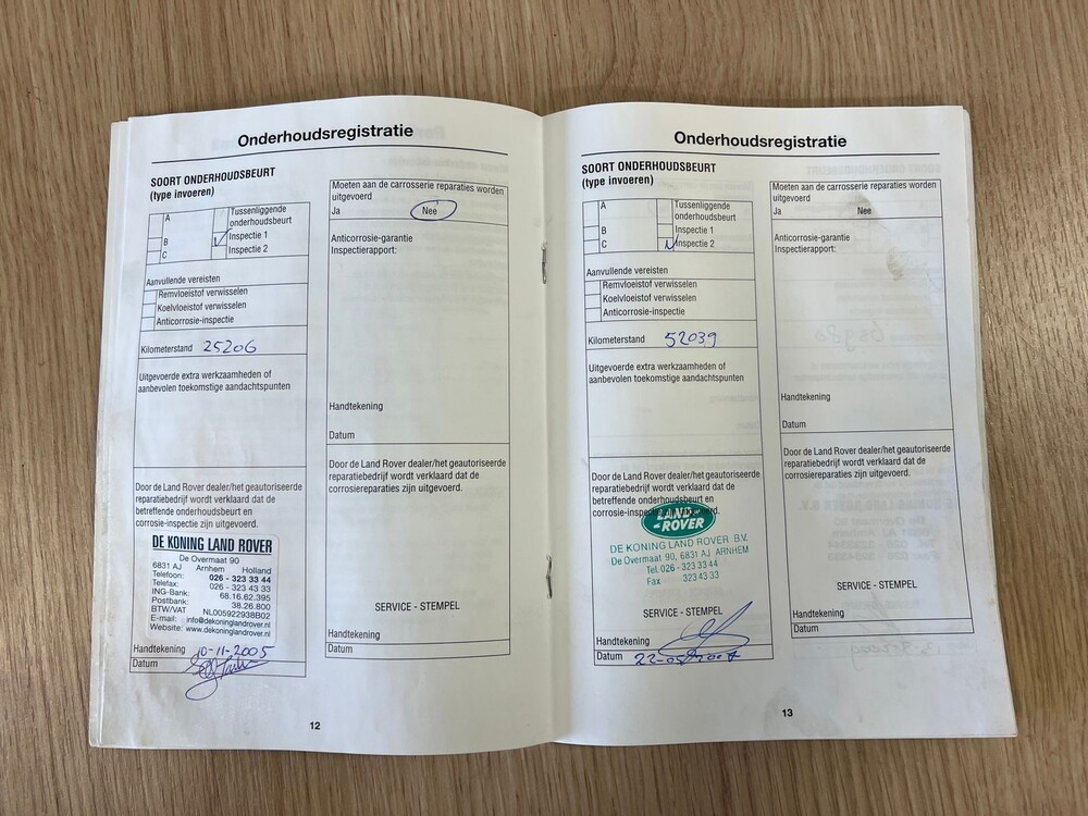 Land Rover Range Rover 4.4 V8 Vogue 386pk 2004 -Orig. NL-, 32-PP-PL -YOUNGTIMER-