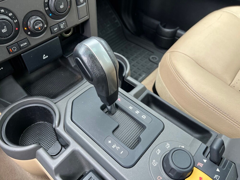 Land Rover Range Rover Discovery 4.4 V8 204pk 2005, 43-TH-DT