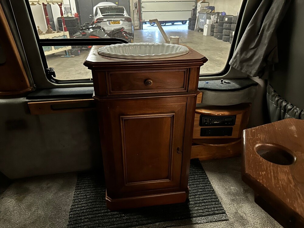 Chevrolet Starcraft 6.5 V8 218PS 2000 Kameercamper, T-567-BZ