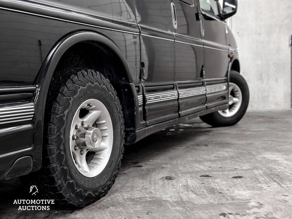 Chevrolet Starcraft 6.5 V8 218PS 2000 Kameercamper, T-567-BZ