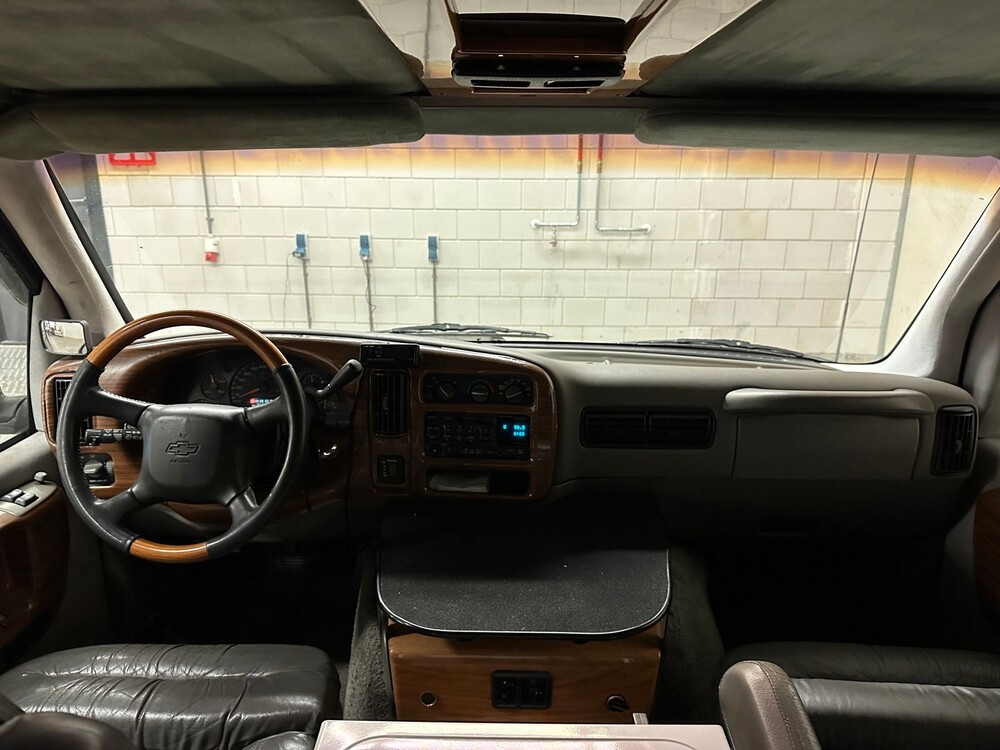 Chevrolet Starcraft 6.5 V8 218PS 2000 Kameercamper, T-567-BZ