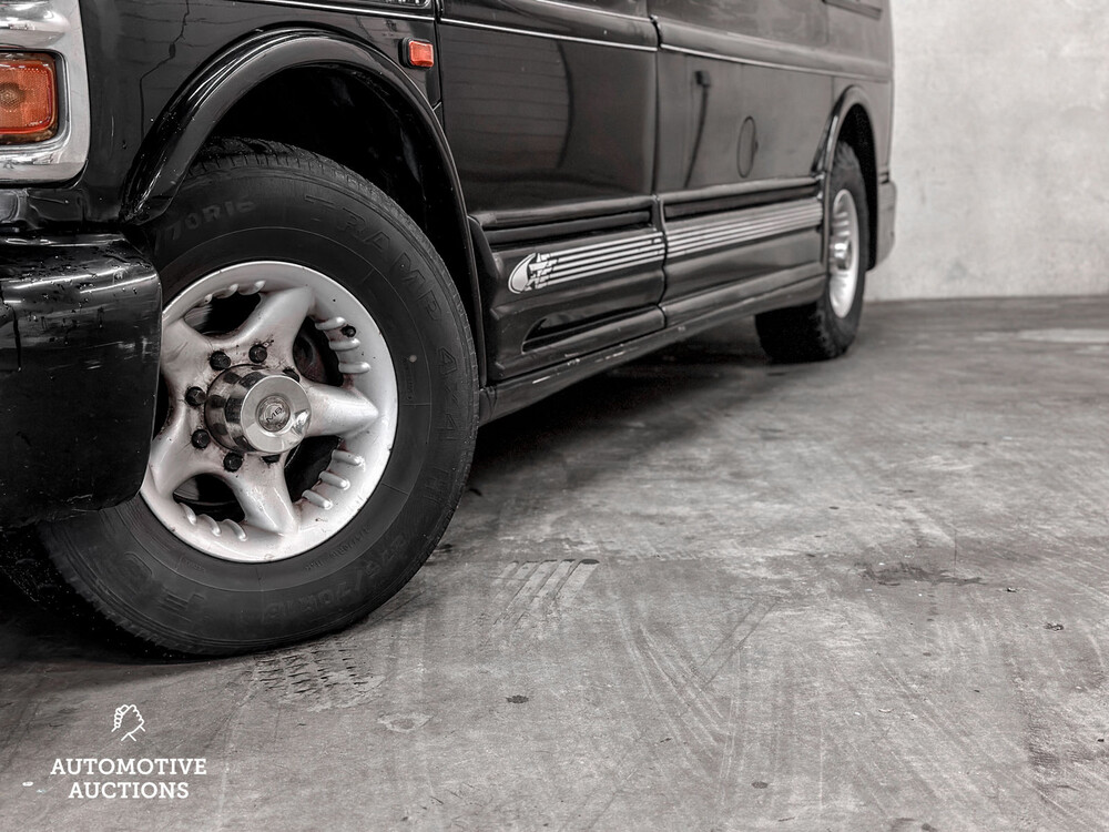 Chevrolet Starcraft 6.5 V8 218PS 2000 Kameercamper, T-567-BZ