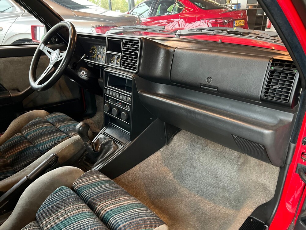 Lancia Delta HF Integrale 2.0-16V 196pk -Orig. NL- 1991, ZF-03-BX
