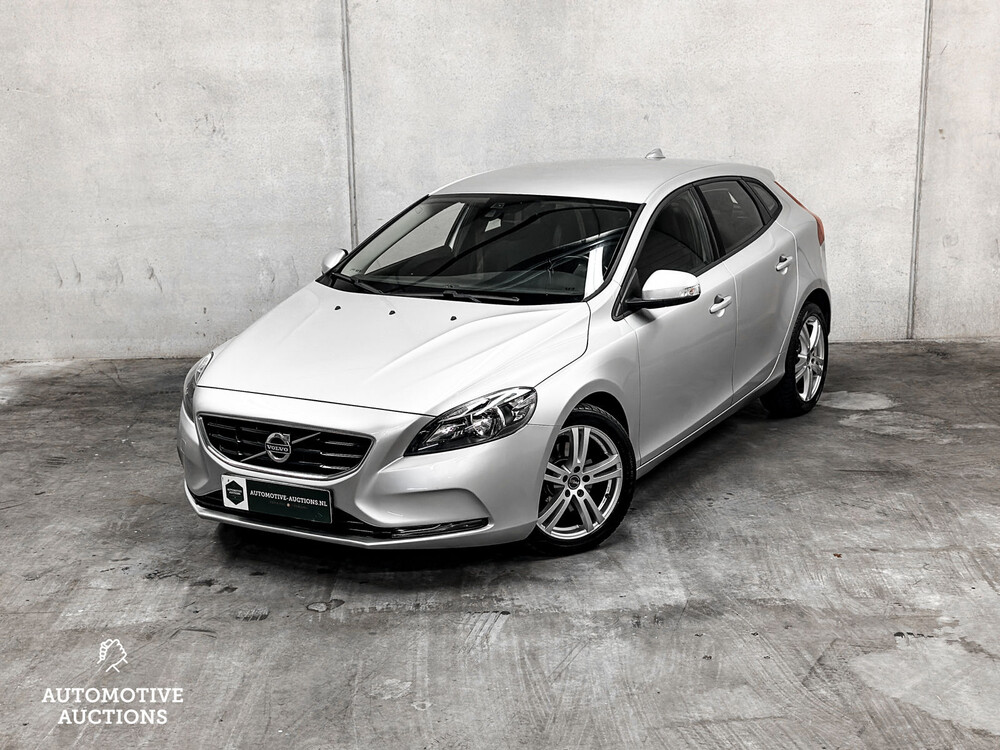 Volvo V40 1.6 D2 Momentum 114pk 2014 -AUTOMAAT-, GS-476-V
