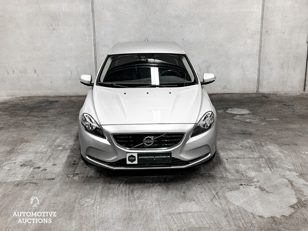 Volvo V40 1.6 D2 Momentum 114pk 2014 -AUTOMAAT-, GS-476-V