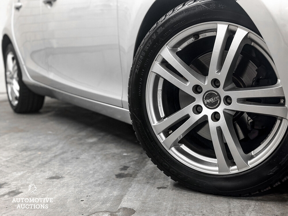 Volvo V40 1.6 D2 Momentum 114pk 2014 -AUTOMAAT-, GS-476-V