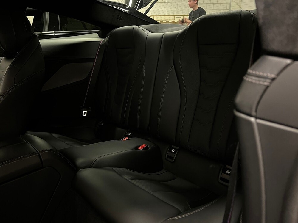 BMW M850i xDrive 4.4 V8 High Executive CARBON 530pk 2019 -Orig. NL- 8-serie, XG-859-N