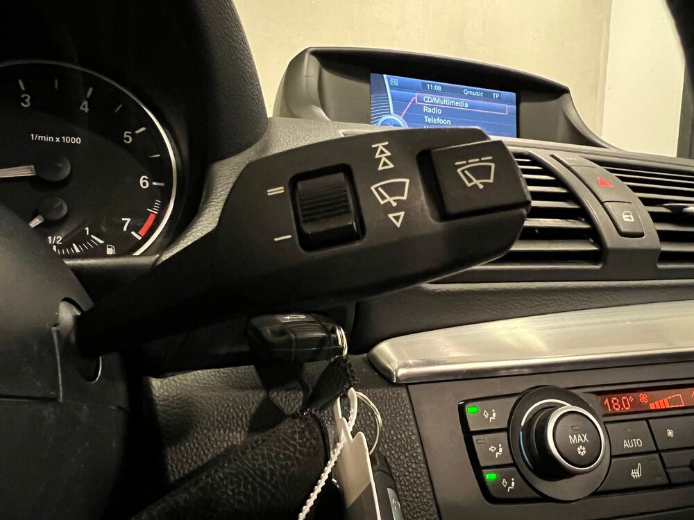 BMW 118i High Executive E87 143pk 2010 1-Serie, PK-620-R