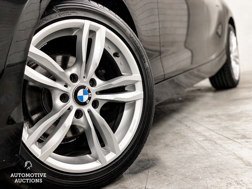 BMW 116i Sport Line Upgrade Edition 136pk 2012 1-serie -Orig. NL-, 54-XZF-8