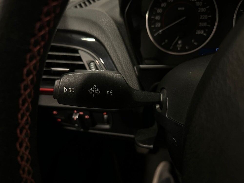 BMW 116i Sport Line Upgrade Edition 136pk 2012 1-serie -Orig. NL-, 54-XZF-8