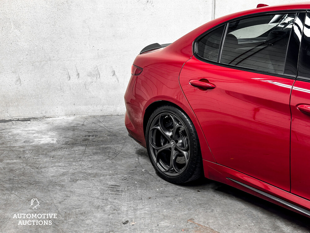 Alfa Romeo Giulia QUADRIFOGLIO 2.9 V6 510pk -HANDGESCHAKELD- 2017 -CARBON-, R-300-BB