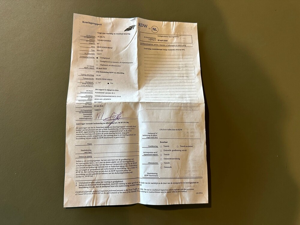 Mercedes-Benz 300CD C123 80hp 1979, 18-ZB-PX