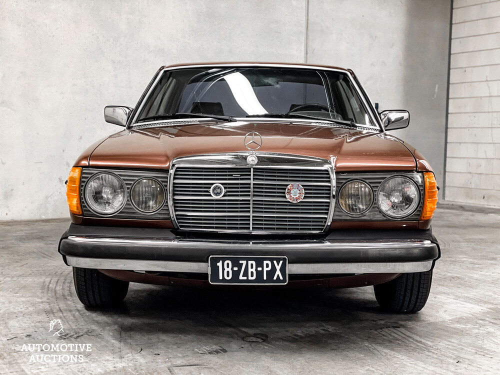 Mercedes-Benz 300CD C123 80hp 1979, 18-ZB-PX