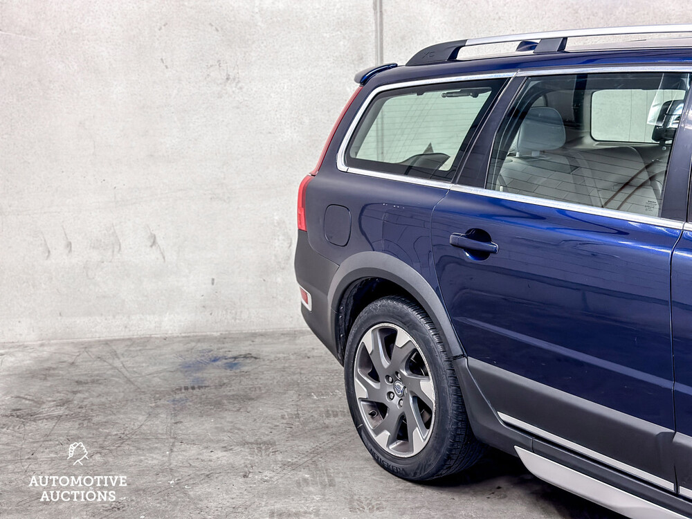 Volvo XC70 D5 Ocean Race 215pk 2011 -Orig. NL-, 87-SHD-3