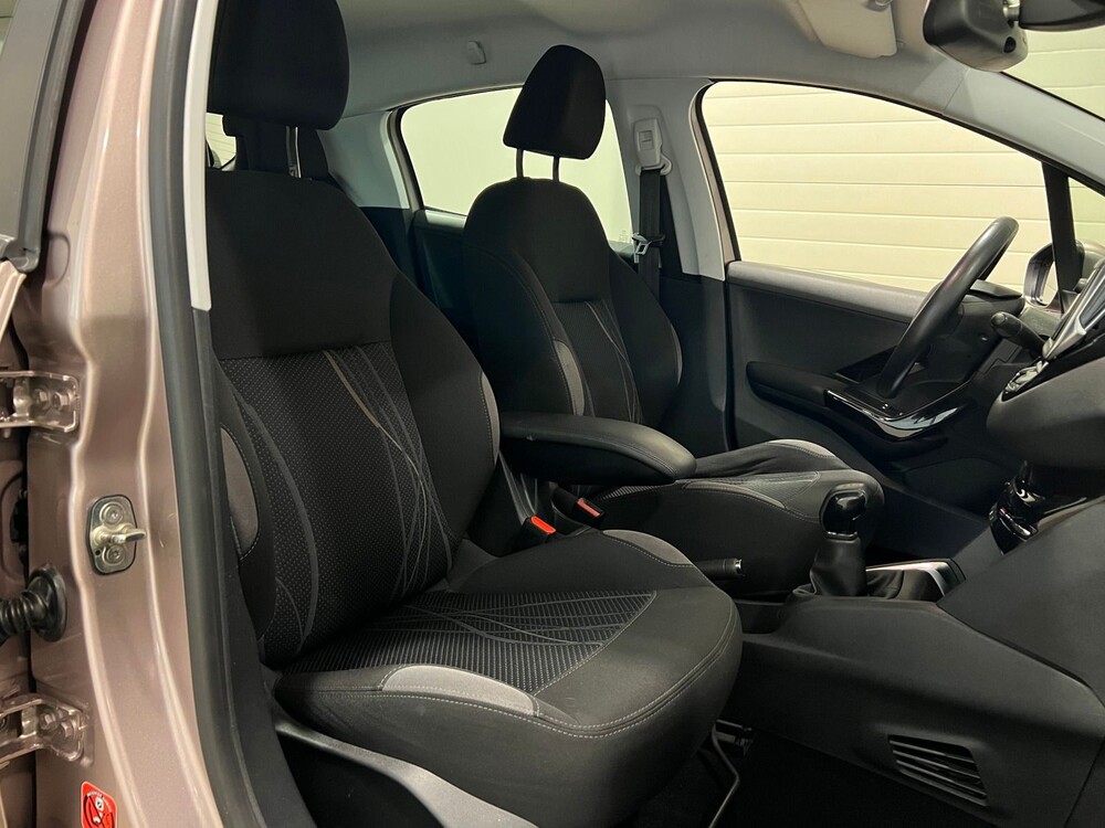 Peugeot 208 VTi Envy 82pk 2013 -Orig. NL-, 22-ZPT-8