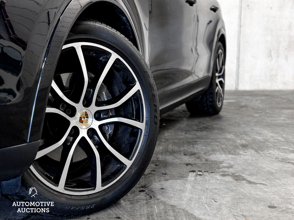 Porsche Cayenne E-Hybrid 3.0 V6 Sport-Chrono 462pk 2018 -Orig. NL-, TD-052-B