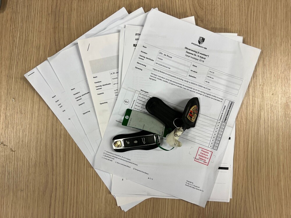 Porsche Cayenne E-Hybrid 3.0 V6 Sport-Chrono 462pk 2018 -Orig. NL-, TD-052-B