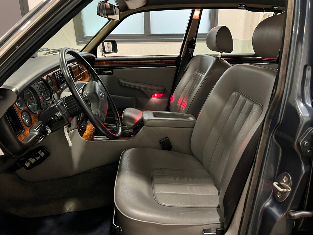 Daimler Double Six 6.0 V12 Serie 3 264pk 1990, L-022-HD