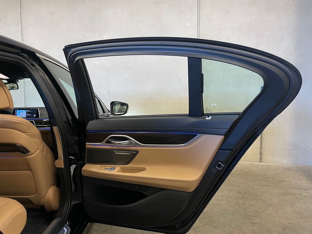 BMW 745e M-sport parts Plug-In Hybride G11 ORG-NL 394pk 2019 -Orig. NL- 7-Serie, ZR-171-V