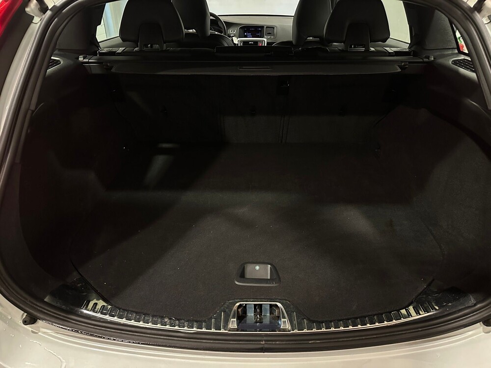 Volvo V60 Business Sport 2.0 D4 190pk 2018 -Orig. NL-, TL-707-B