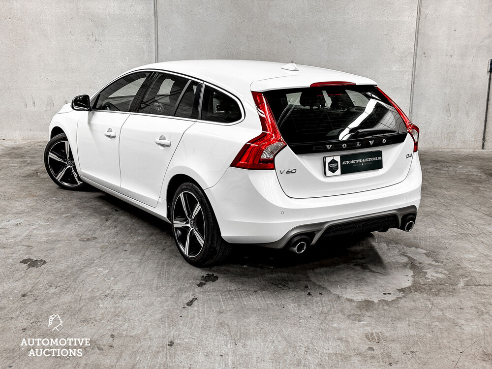Volvo V60 Business Sport 2.0 D4 190pk 2018 -Orig. NL-, TL-707-B
