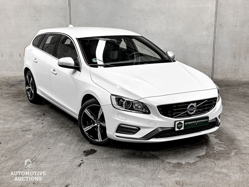 Volvo V60 Business Sport 2.0 D4 190pk 2018 -Orig. NL-, TL-707-B