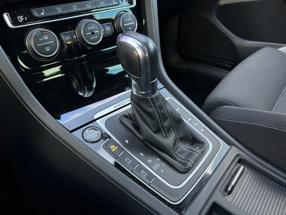 Volkswagen Golf R 2.0 TSI 4Matic 300hp 2014, NH-281-G