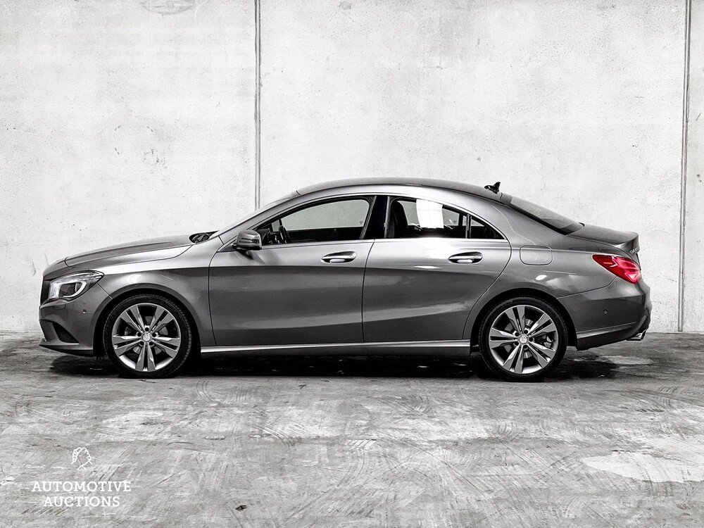Mercedes-Benz CLA180 Ambition 122pk 2013 CLA-Klasse -Orig. NL-, 7-SNK-32