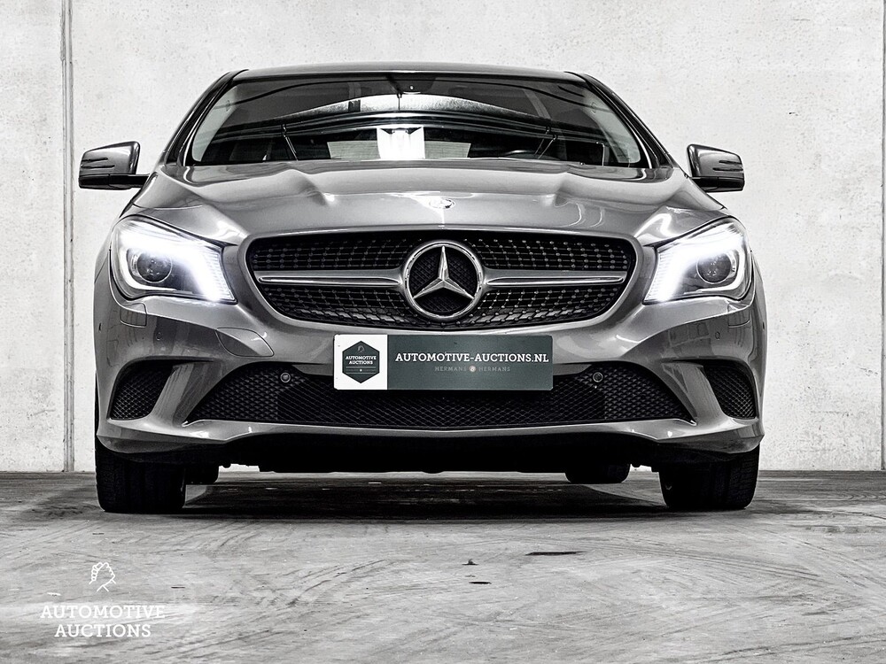 Mercedes-Benz CLA180 Ambition 122pk 2013 CLA-Klasse -Orig. NL-, 7-SNK-32