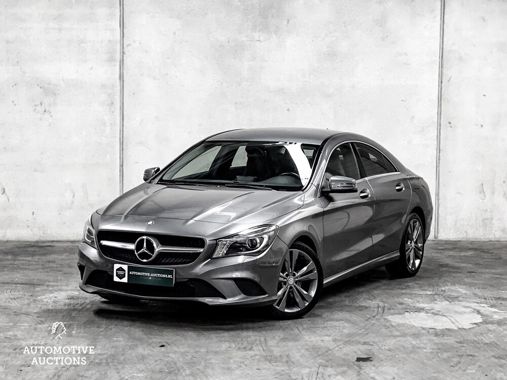 Mercedes-Benz CLA180 Ambition 122pk 2013 CLA-Klasse -Orig. NL-, 7-SNK-32
