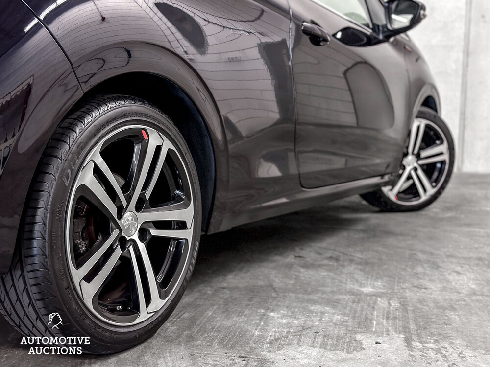 Peugeot 208 GT-line 1.2 PureTech 110pk 2016, L-188-DJ