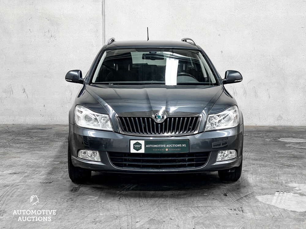 Skoda Octavia Combi 1.8 TSI Elegance 160pk 2012, 64-SXX-5