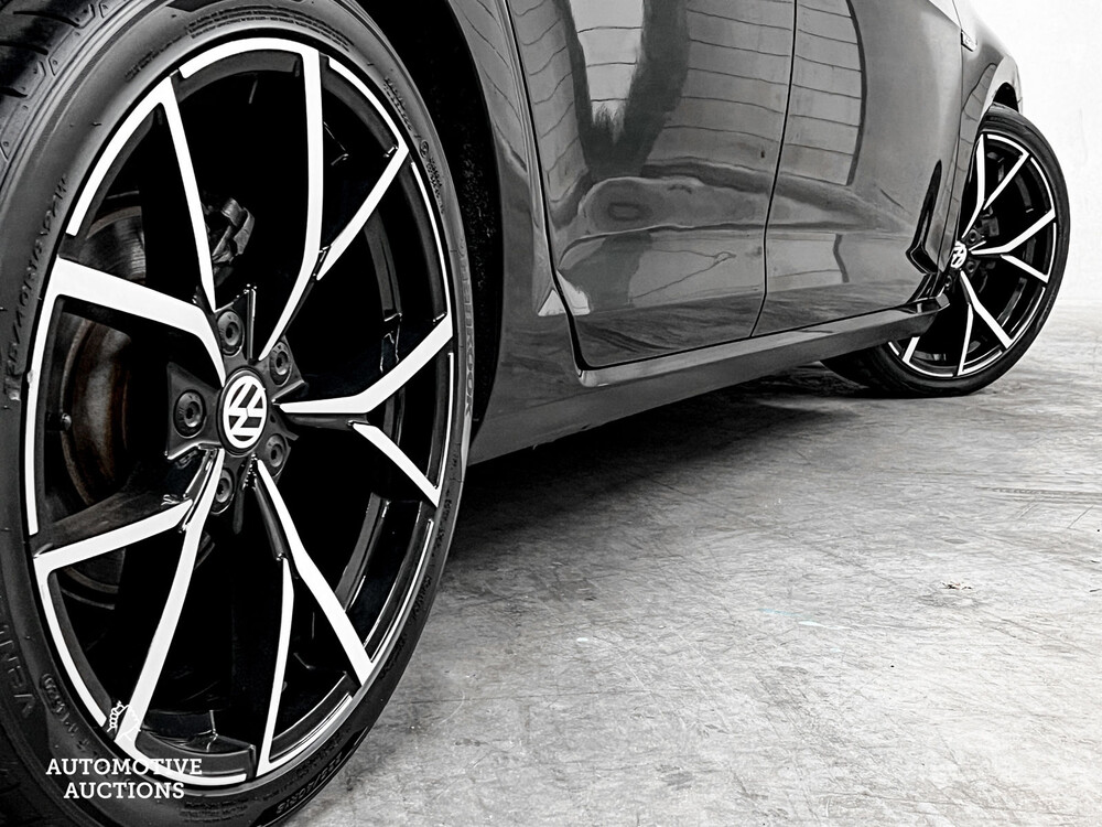 Volkswagen Golf 7 TSI Highline Cup Edition 105pk 2014, G-905-JT