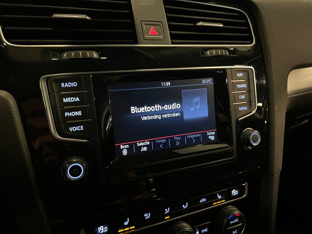 Volkswagen Golf 7 TSI Highline Cup Edition 105pk 2014, G-905-JT