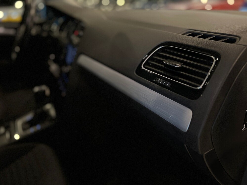 Volkswagen Golf 7 TSI Highline Cup Edition 105pk 2014, G-905-JT