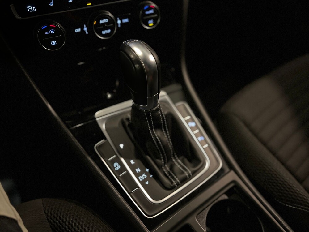 Volkswagen Golf 7 TSI Highline Cup Edition 105pk 2014, G-905-JT