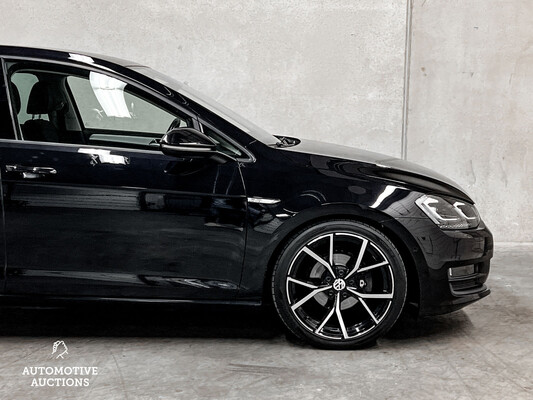 Volkswagen Golf 7 TSI Highline Cup Edition 105hp 2014, G-905-JT